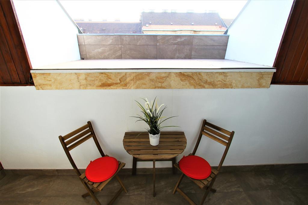 Grand Trees Apartment Budapest Esterno foto